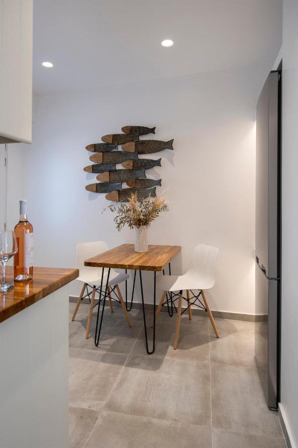 Corina Studios-Apartments Náousa Eksteriør billede