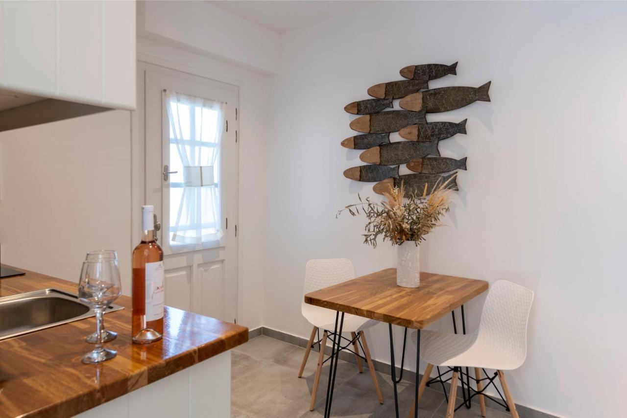 Corina Studios-Apartments Náousa Eksteriør billede