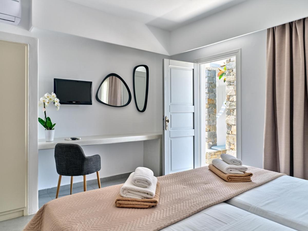 Corina Studios-Apartments Náousa Eksteriør billede