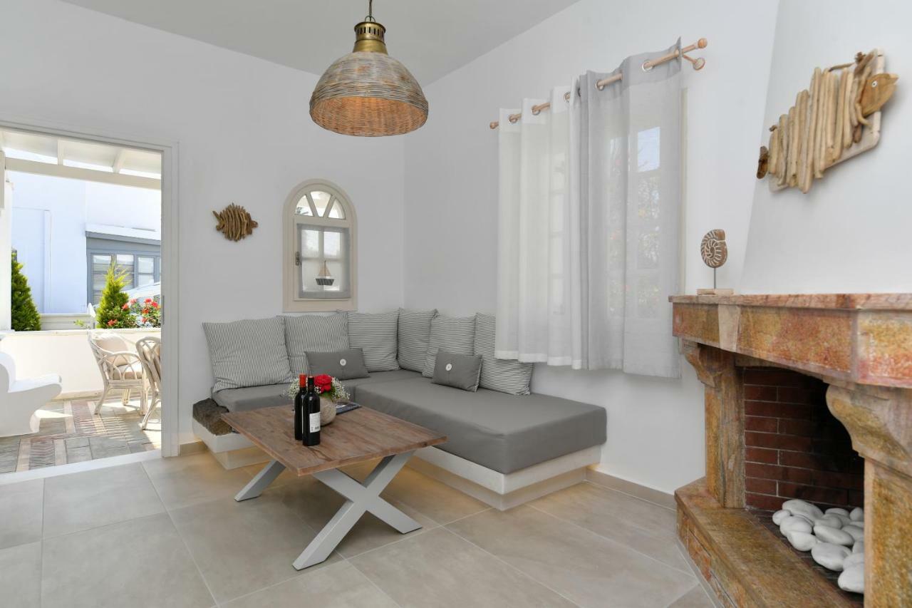 Corina Studios-Apartments Náousa Eksteriør billede