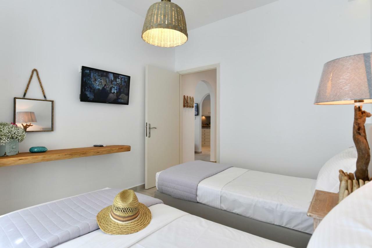 Corina Studios-Apartments Náousa Eksteriør billede